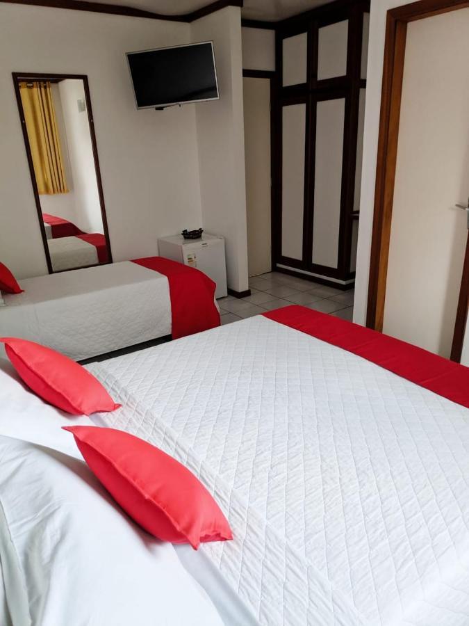 Hotel Portal De 欧纳波利斯 外观 照片